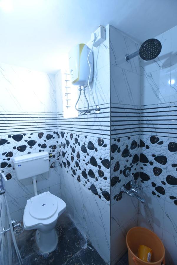 Hotel Sitara Inn Ratnāgiri エクステリア 写真