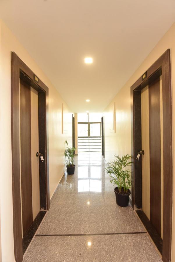 Hotel Sitara Inn Ratnāgiri エクステリア 写真